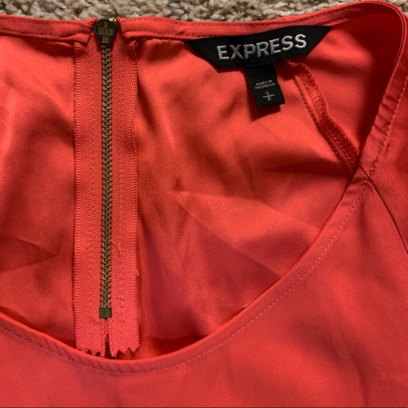 Express coral colored shirt - Picture 2 of 5